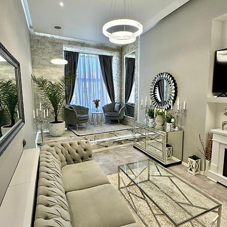 Deyinn Guest House Centrum Турда Экстерьер фото